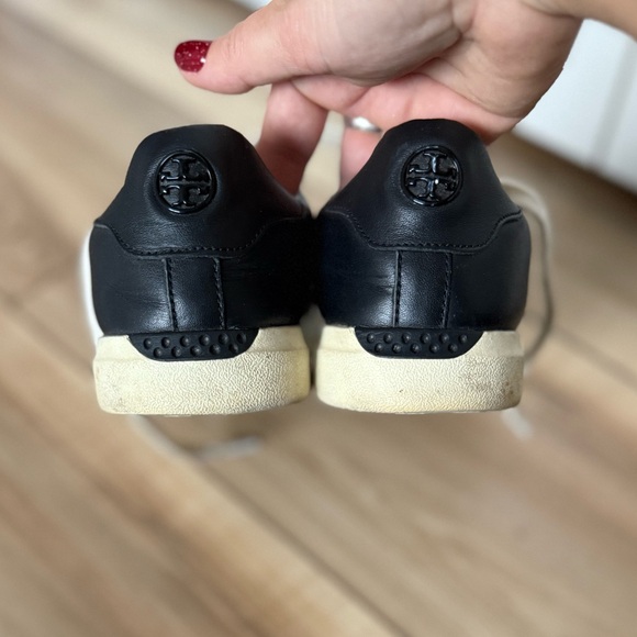 Tory Burch Howell Court Black Low Top Sneakers - Picture 4 of 7
